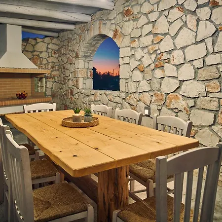 Ioanna Château - Luxury Stone Maries (Zakynthos)