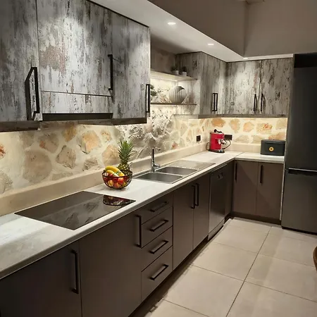 Ioanna Chateau - Luxury Stone *