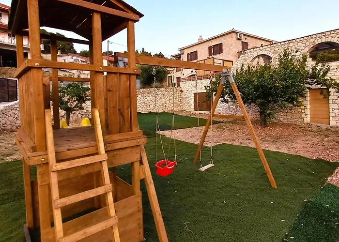 Ioanna Chateau - Luxury Stone Maries (Zakynthos)